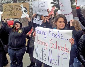 Students at Lane Tech High School protest the banning of Persepolis