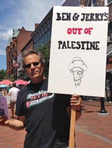 BDS activists leaflet to protest Ben & Jerry's