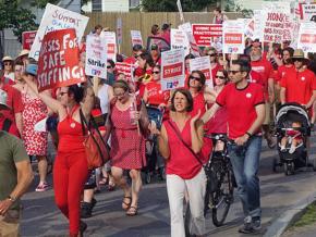 UVM nurses on the march at the end of their two-day strike