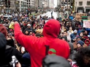Protesters demand justice for Laquan McDonald in downtown Chicago